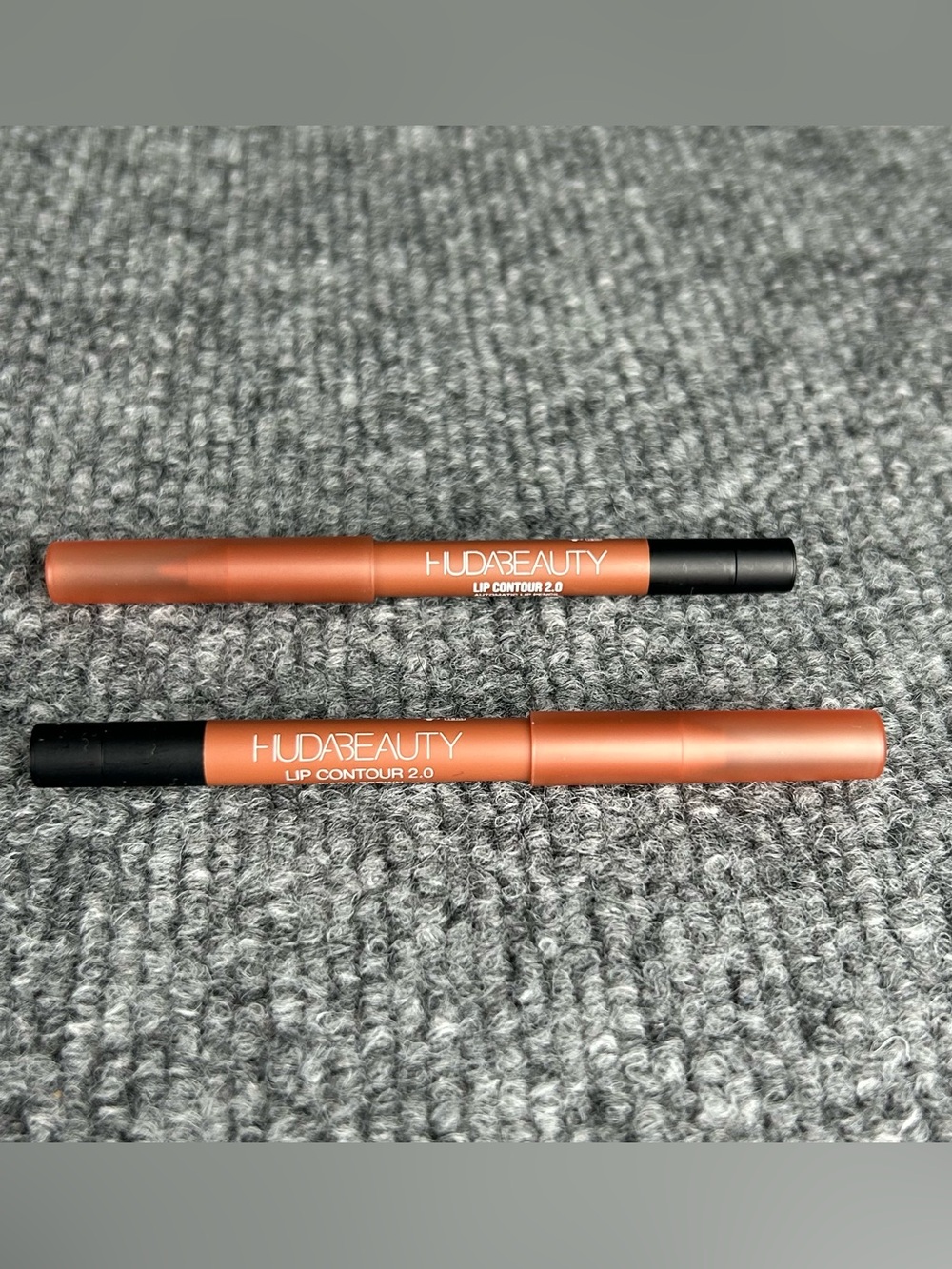 Two HUDA BEAUTY Lip Contour 2.0 Automatic Matte Lip Pencil WARM BROWN Mini .01oz